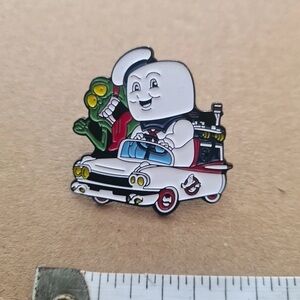 Ghostbusters Cartoon Pin NWOT

1 for $6
2 for $8
3 for $12
4 for $15